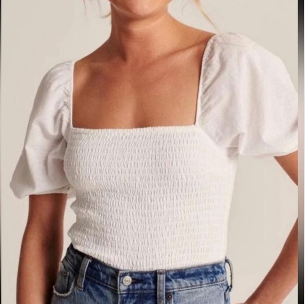 Abercrombie & Fitch Puff Sleeve Square Neck Smocked Blouse Top White Medium